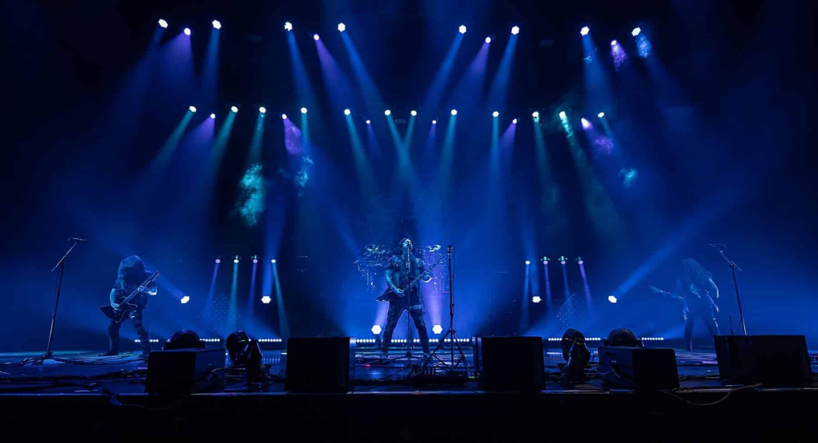 Machine Head live in Wiesbaden mit intensiver Metal-Performance, kraftvoller Bühnenshow und begeisterten Fans