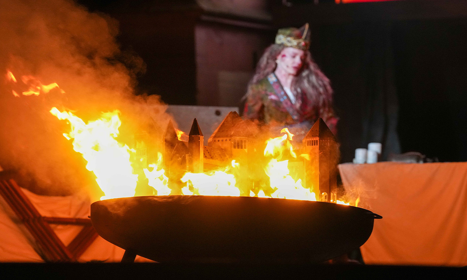 Nibelungen-Festspiele Worms 2026 mit der Inszenierung „Die Hunnenkönigin“ auf der Freilichtbühne vor dem Wormser Dom