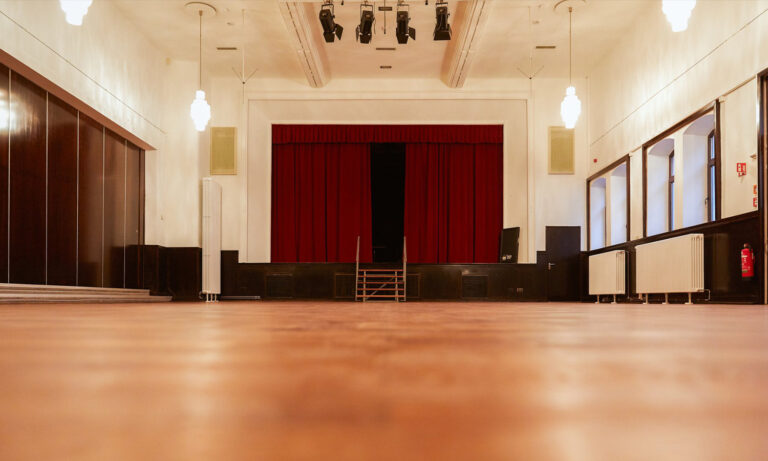 Stadthalle pünktlich zur Fastnacht offiziell wiedereröffnet