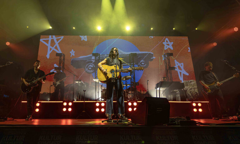 Amy Macdonald bei ihrem Konzert am 26. August 2026 beim Gießener Kultursommer auf dem Kloster Schiffenberg