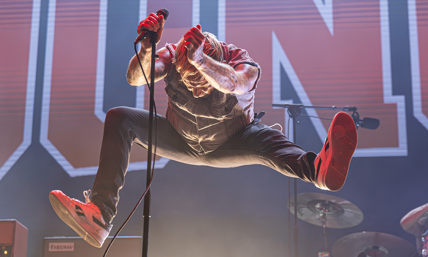 DONOTS, H-BLOCKX und Blackout Problems beim Gießener Kultursommer 2026 vor der historischen Kulisse des Klosters Schiffenberg
