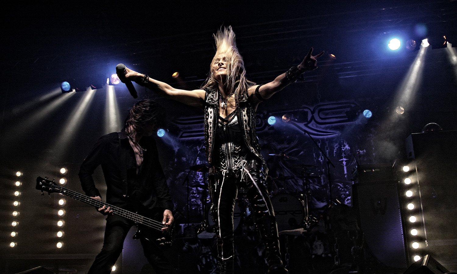 Doro Pesch am 13. Mai 2014 live vor Metal-Fans in der Halle 101 Speyer