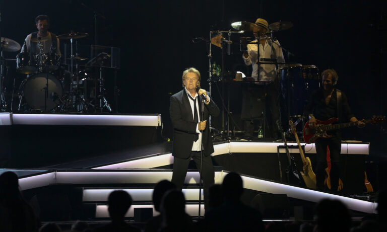 Howard Carpendale am 8. November 2015 während seiner Tour live im Mozartsaal des Rosengartens Mannheim