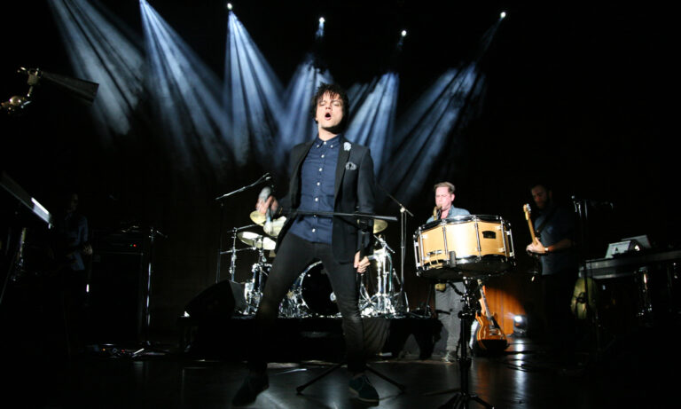 Jamie Cullum in Mannheim am 25. März 2014 live am Flügel im Mozartsaal des Rosengartens