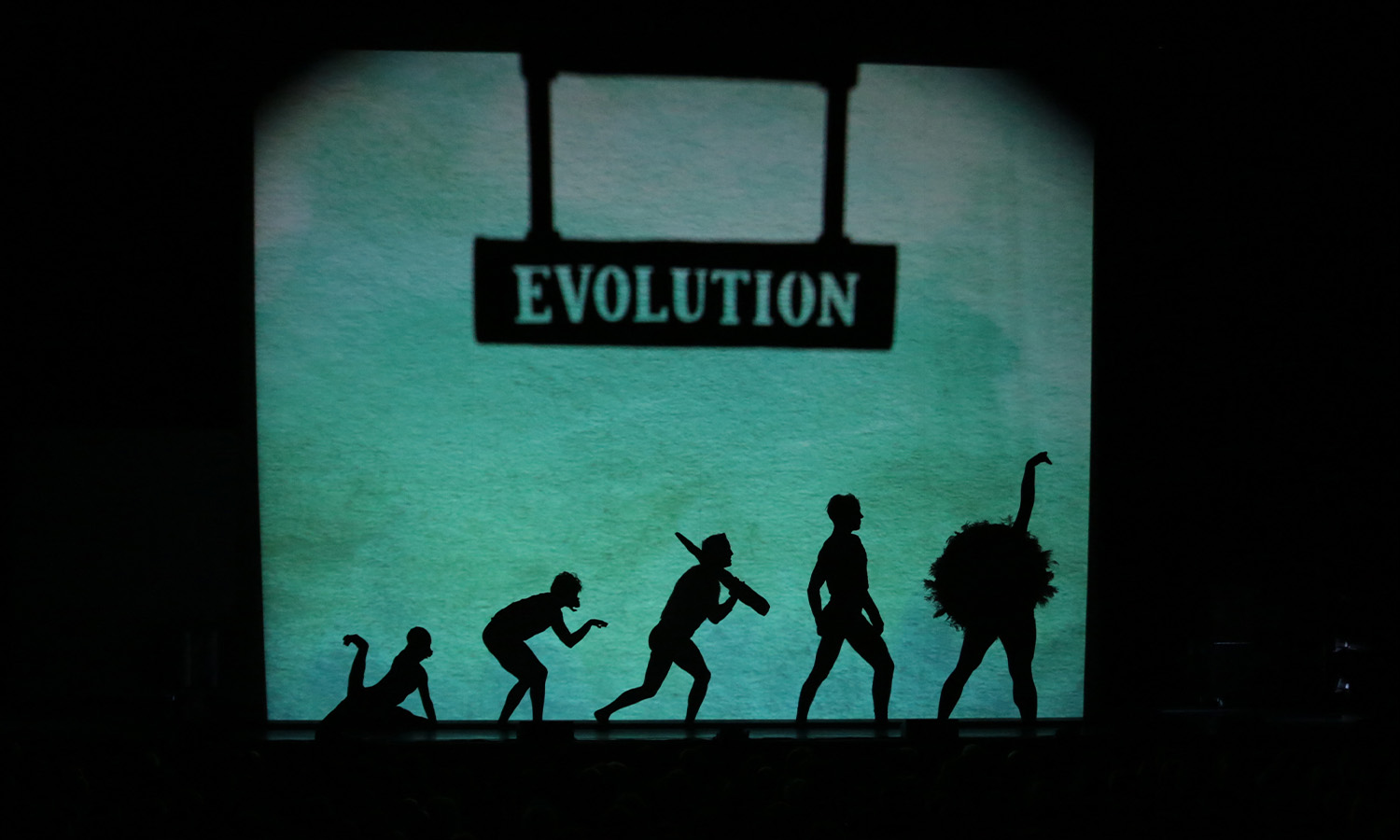 Tänzer von Pilobolus bei Shadowland 2 am 7. Februar 2017 im Rosengarten Mannheim