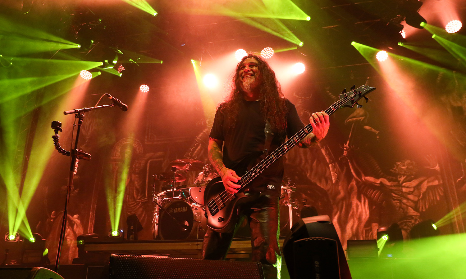 Tom Araya von Slayer am 6. Juni 2016 beim Zeltfestival Rhein-Neckar auf dem Maimarktgelände Mannheim