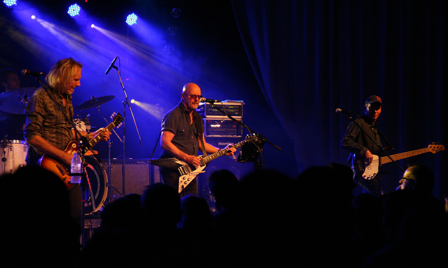 Wishbone Ash in Mannheim am 18. Februar 2014 live auf der Bühne der Alten Seilerei